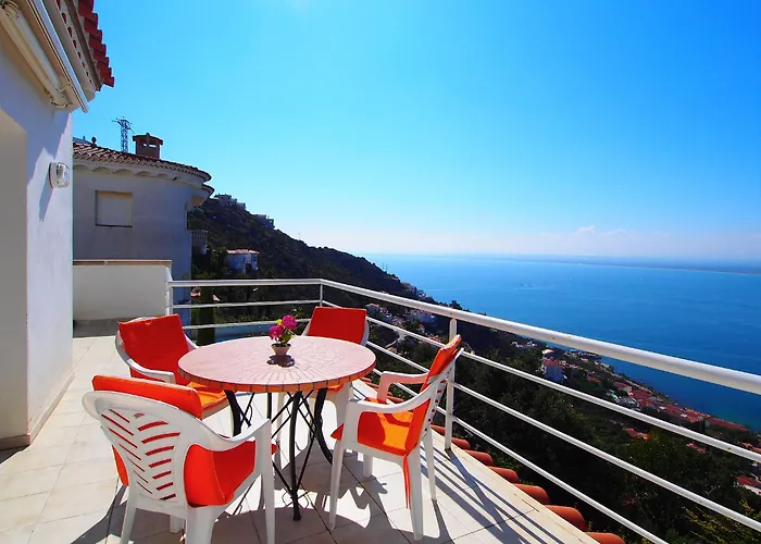 Holiday Home Prudenci By Interhome